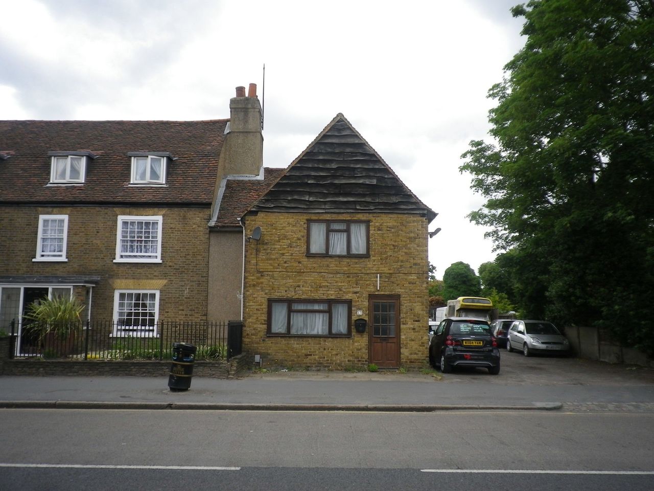 69 Crossbrook Street, Cheshunt: photo 5 of 8 (Before)